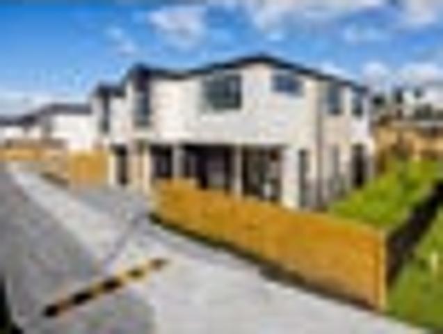 Townhouse for sale in East Tamaki, Oroua County