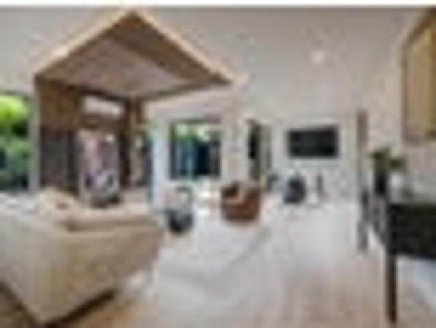 House for sale in Howick, Oroua County