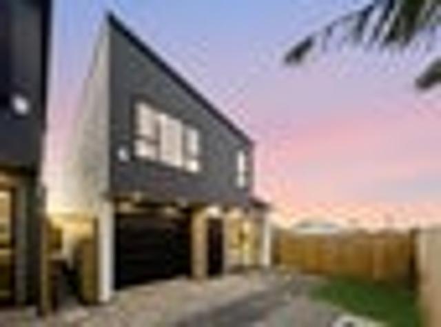 Townhouse for sale in East Tamaki, Oroua County