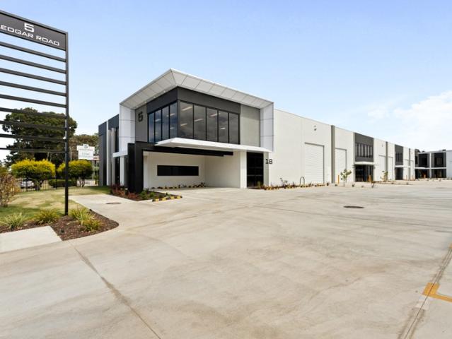 Warehouse for rent in Stirling, Western Australia
