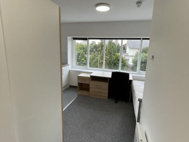 Studio for rent in Highfields, Old Wharf