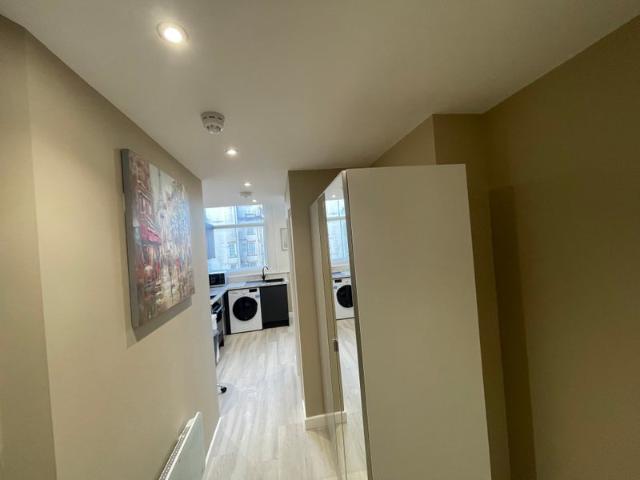 Studio for rent in St Ann's, Haddon