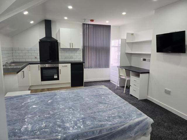 Studio for rent in Highfields, Old Wharf