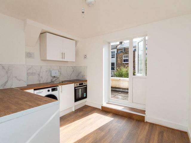 Studio for rent in Kensal Town, Greater London