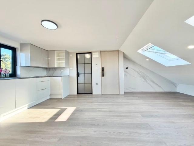 Studio for rent in London Borough of Merton, Greater London