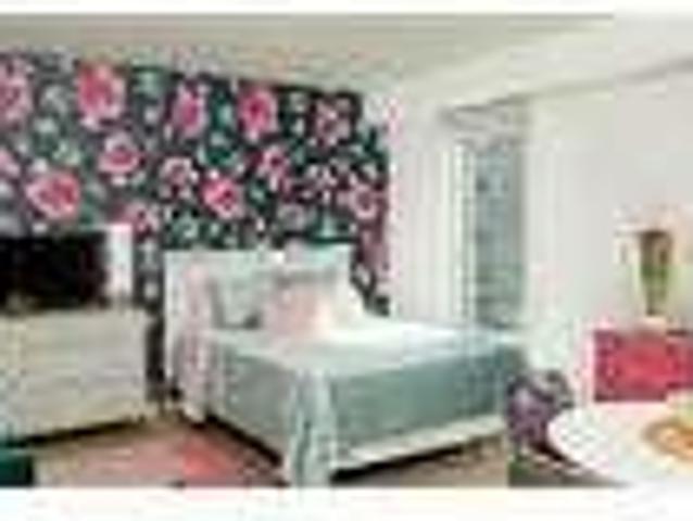 House for rent in The Bronx, Arverne