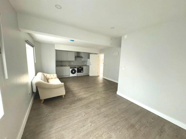 Studio for rent in London Borough of Merton, Greater London