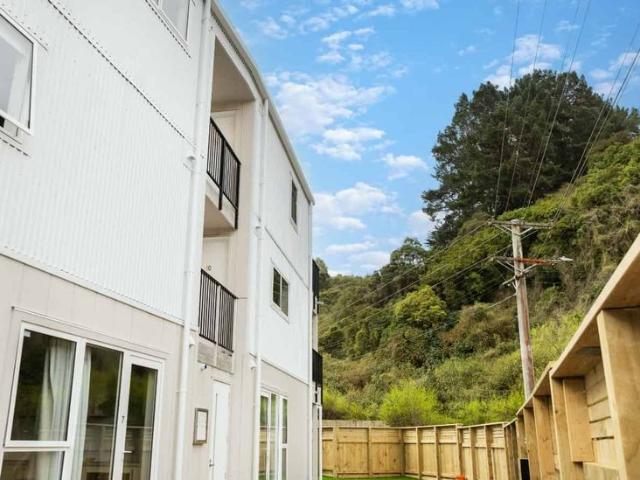 Property for rent in Blackhead, Otago