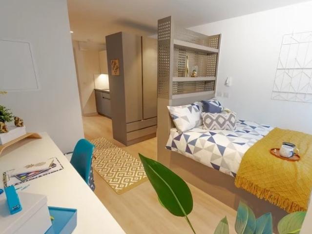 Studio for rent in Old City, Bristol