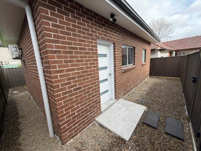 Granny Flat for rent in Sydney, New South Wales