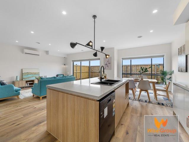 Townhouse for rent in Camerons Creek, Victoria