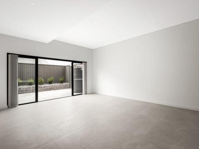 Townhouse for rent in Sydney, New South Wales