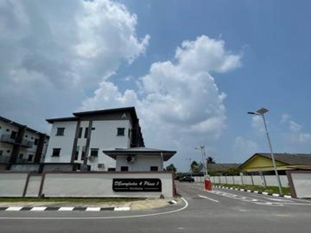 Townhouse for rent in Kuching, Bahagian Kuching