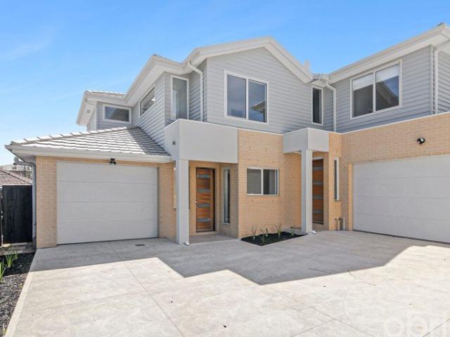 Townhouse for rent in Mornington, Melbourne
