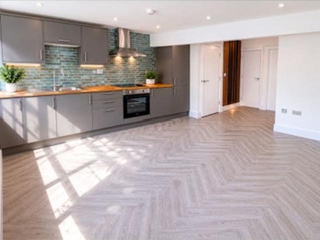 Apartment for rent in Woodhouse, West Yorkshire