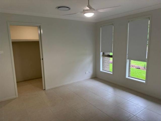 House for rent in Tuggerawong, New South Wales