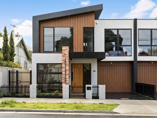 Townhouse for rent in Camerons Creek, Victoria