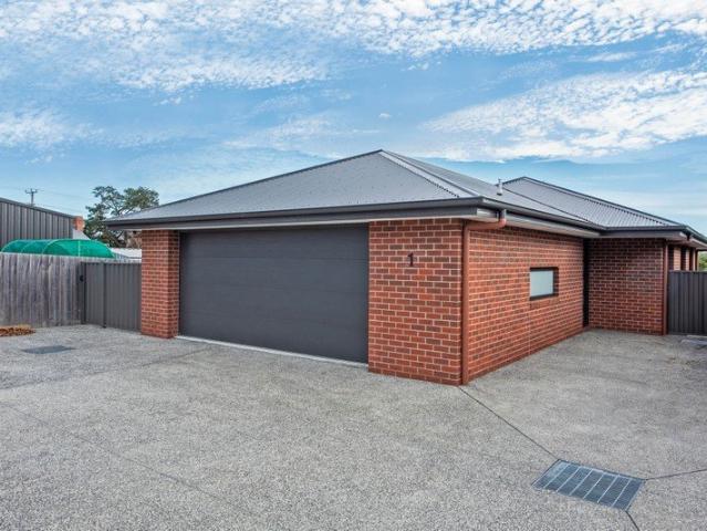 Apartment for rent in Devonport, Tasmania