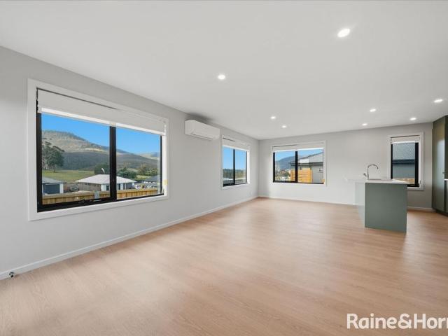 House for rent in New Norfolk, Tasmania