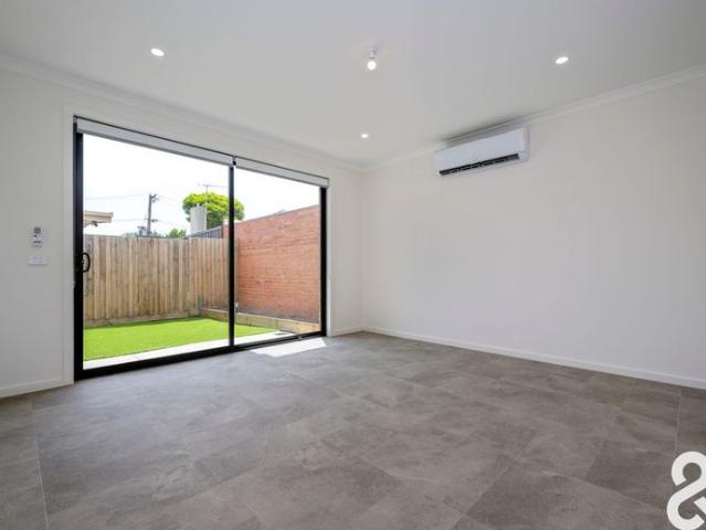 Townhouse for rent in Camerons Creek, Victoria