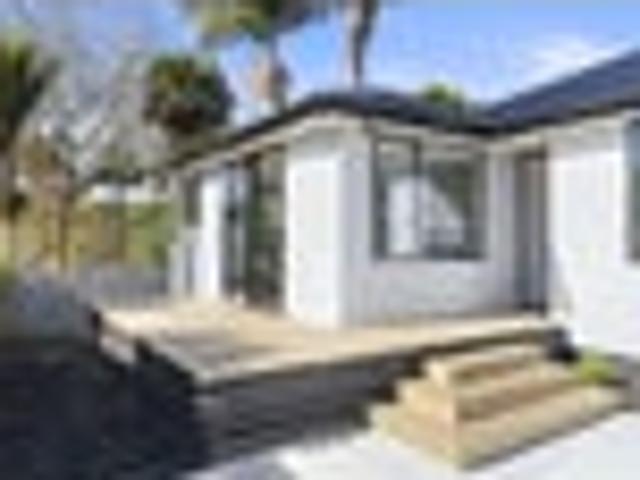 House for sale in Awhitu