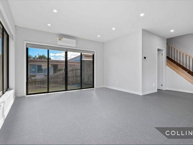 Townhouse for rent in Camerons Creek, Victoria