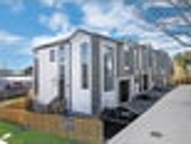 Townhouse for sale in Howick