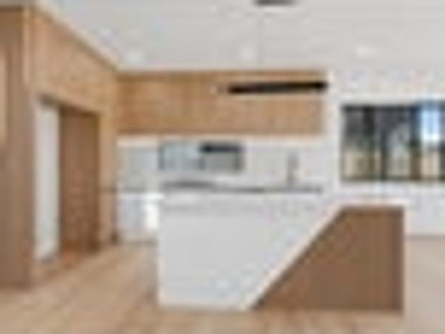 Townhouse for sale in Whangaparaoa