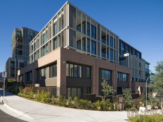 Apartment for rent in Lower North Shore, Sydney