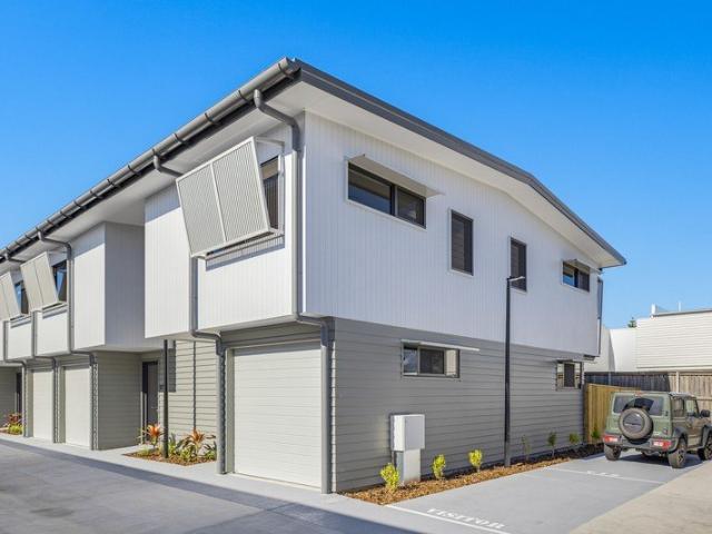 Townhouse for rent in Mountain Creek, Sunshine Coast Regional
