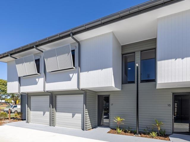 Townhouse for rent in Mountain Creek, Sunshine Coast Regional