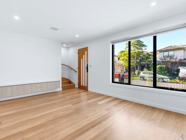 Townhouse for rent in Camerons Creek, Victoria