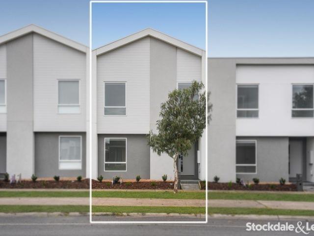 Townhouse for rent in Camerons Creek, Victoria