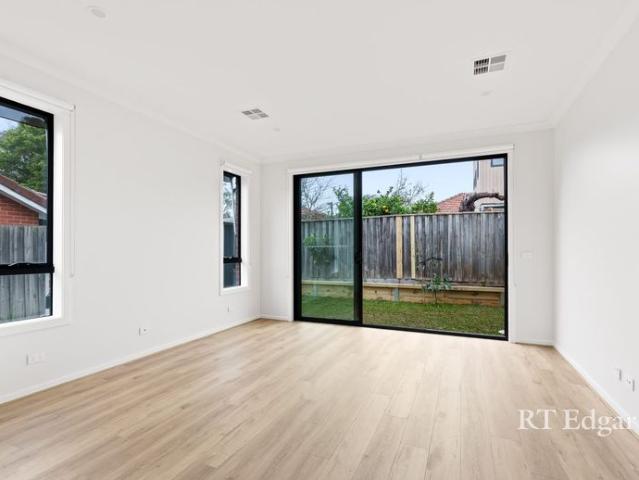 Townhouse for rent in Camerons Creek, Victoria