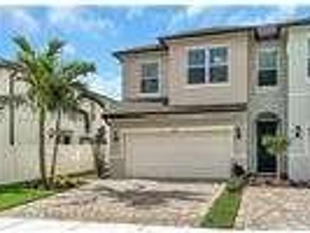 House for rent in Greenacres