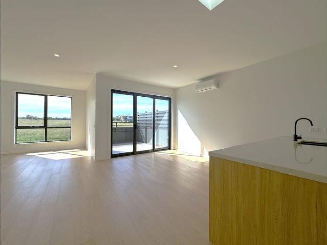 Townhouse for rent in Camerons Creek, Victoria