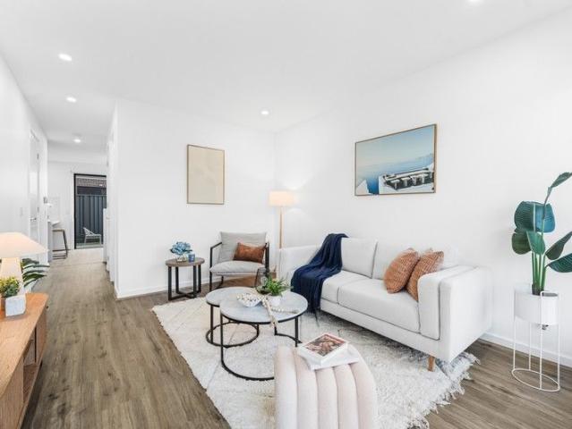 Townhouse for sale in Sydney, New South Wales