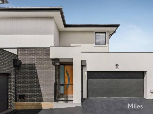 Townhouse for rent in Camerons Creek, Victoria