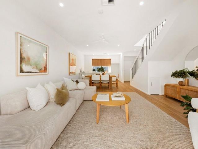 Townhouse for sale in Ambergate, New South Wales