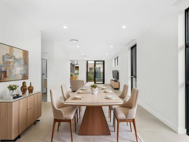 Townhouse for rent in Sutherland, New South Wales
