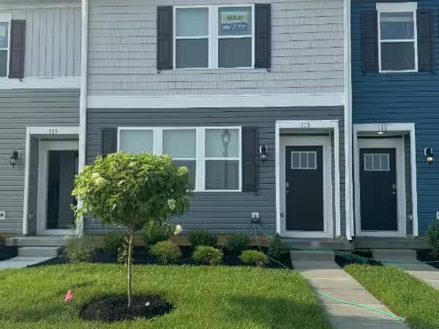 Condo for rent in Dover