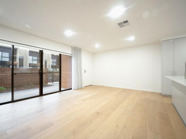 Townhouse for rent in Googong, New South Wales