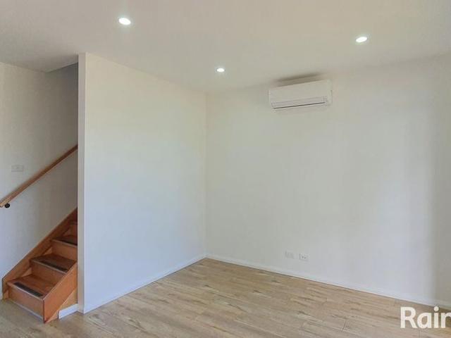 Townhouse for rent in Camerons Creek, Victoria