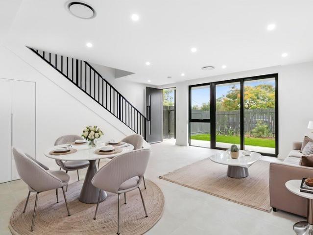 Townhouse for rent in Sutherland, New South Wales