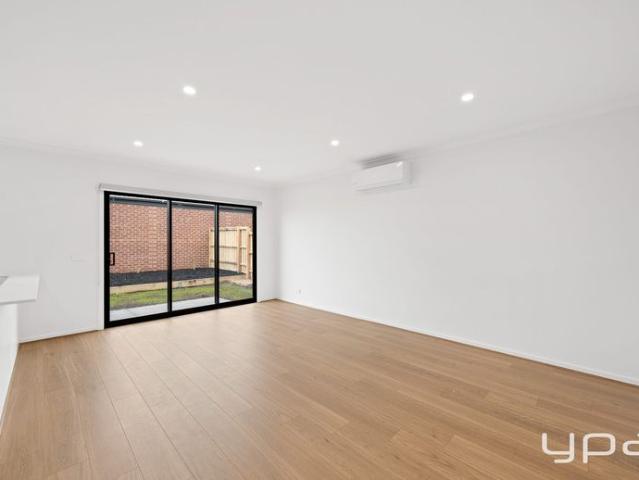 Townhouse for rent in Camerons Creek, Victoria