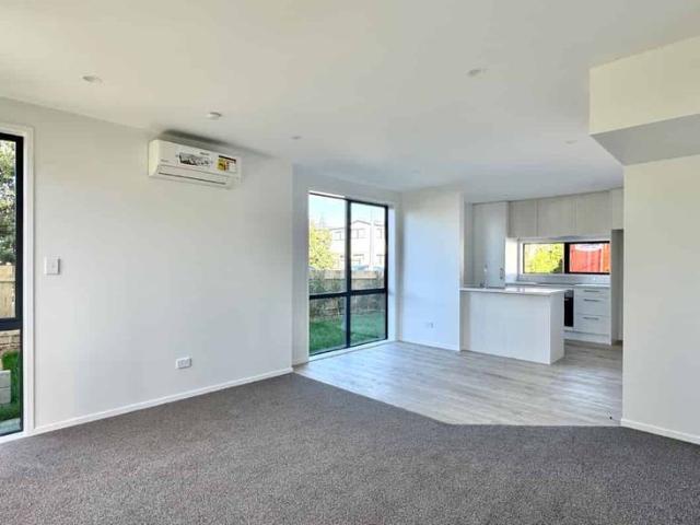 Townhouse for rent in East Tamaki, Oroua County