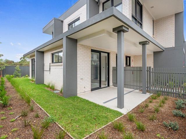 Townhouse for rent in Sutherland, New South Wales