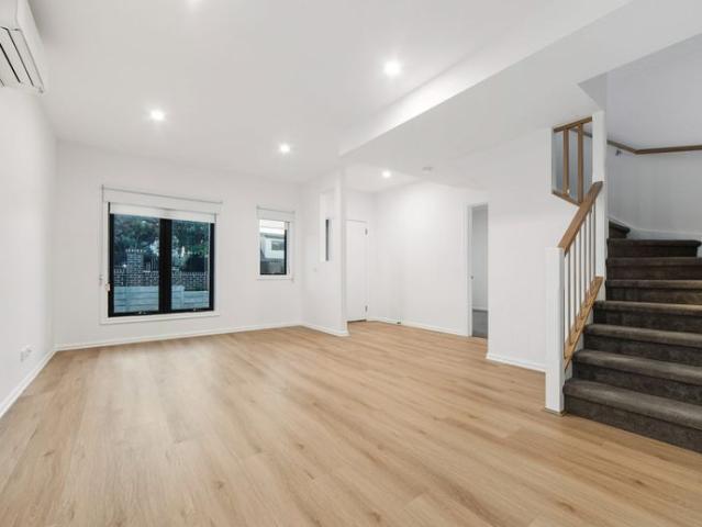 Townhouse for rent in Camerons Creek, Victoria
