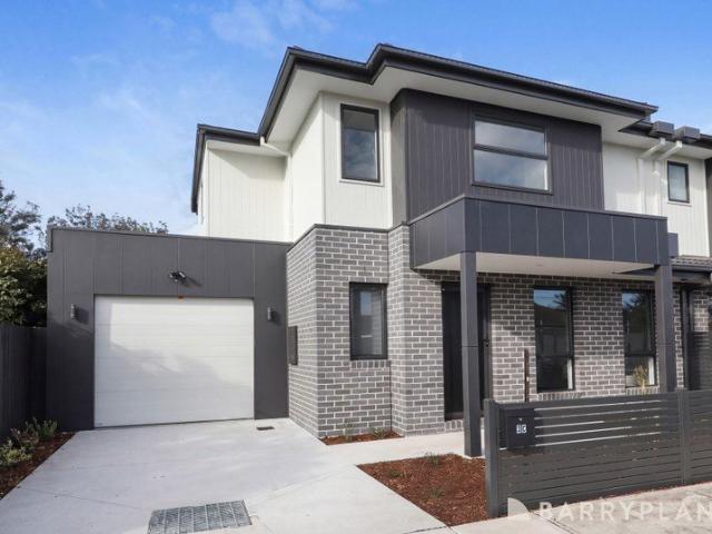Townhouse for rent in Camerons Creek, Victoria