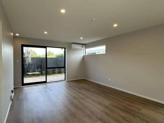Townhouse for rent in Papanui, Canterbury